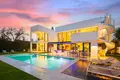 Villa de 7 dormitorios 587 m² San Pedro Alcantara, Španjolska