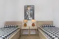 6 bedroom villa 180 m² Varvari, Croatia