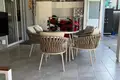 Bungalow z 3 sypialniami 130 m² w Peyia, Cypr