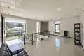 Дом 4 комнаты 374 м² Тбилиси, Грузия