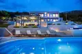 Casa 4 habitaciones 320 m² Grad Split, Croacia