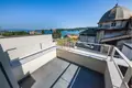 Mieszkanie 4 pokoi 160 m² Salo, Włochy