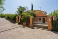 4 bedroom house 276 m² Dos Hermanas, Spain