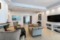 Hotel 900 m² in Marathon, Greece