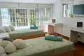 4 bedroom house 215 m² San Pedro Alcantara, Spain
