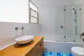 Mieszkanie 3 pokoi 90 m² Ramat HaSharon, Izrael