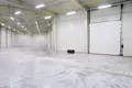 Tienda 350 m² en Sady, Polonia