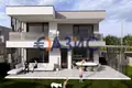 Дом 5 комнат 249 м² Несебр, Болгария