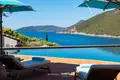 Villa de tres dormitorios 576 m² Lustica, Montenegro