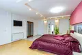 Casa de campo 310 m² Zaslauje, Belarús