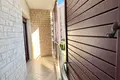 Piso independiente 1 habitacion 61 m² Boreti, Montenegro