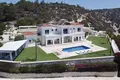 Mieszkanie 4 pokoi 350 m² Peyia, Cypr