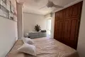 Mieszkanie 4 pokoi 98 m² Torrevieja, Hiszpania
