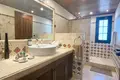 4 bedroom house 250 m² Malaga, Spain