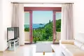 2 bedroom apartment 88 m² Petrovac, Montenegro