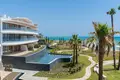 Mieszkanie 4 pokoi  Estepona, Hiszpania