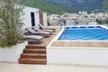 3 bedroom apartment 147 m² Budva, Montenegro