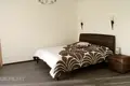 4 room house 230 m², All countries