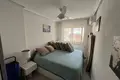 Mieszkanie 4 pokoi 98 m² Torrevieja, Hiszpania