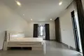 Villa de 6 pièces 423 m² en Sangkat Chrang Chamreh Muoy, Cambodge