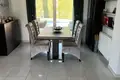 Bungalow z 3 sypialniami 130 m² w Peyia, Cypr