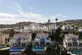 Haus 6 Schlafzimmer 324 m² Dos Hermanas, Spanien