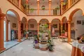 4 bedroom house 557 m² Dos Hermanas, Spain