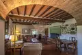 Propiedad comercial 675 m² en Greve in Chianti, Italia