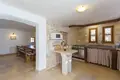 villa de 5 dormitorios 311 m² Grad Porec, Croacia