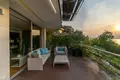 3 bedroom apartment 569 m² Budva, Montenegro