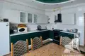 Casa 254 m² Cherni, Belarús