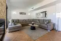 Haus 6 Schlafzimmer 310 m² Estepona, Spanien