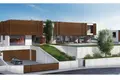 Villa 4 chambres 678 m² Koinoteta Parekklesias, Chypre