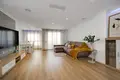 Mieszkanie 3 pokoi 135 m² Torrevieja, Hiszpania