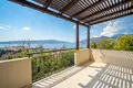 Villa de tres dormitorios 240 m² Tivat, Montenegro