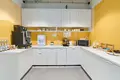 Commercial property 1 500 m² in Warsaw, Poland