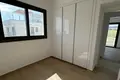 Квартира 4 комнаты  Паралимни, Кипр