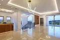 Дом 5 спален 950 м² Пареклисия, Кипр