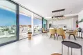 Mieszkanie 3 pokoi 123 m² Benalmadena, Hiszpania