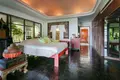 villa de 5 chambres 1 400 m² Karon, Thaïlande