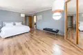 5 bedroom house 339 m² Dos Hermanas, Spain