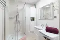 3 bedroom apartment 81 m² Warsaw, Poland