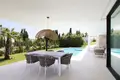 4 bedroom house 424 m² Dos Hermanas, Spain