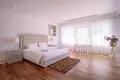 Villa de tres dormitorios 300 m² en Peyia, Chipre