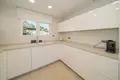 4-Schlafzimmer-Villa 246 m² lAlfas del Pi, Spanien