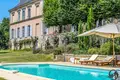 Castle 10 bedrooms 700 m² Poitiers, France