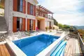 4 bedroom Villa 220 m² Kotor, Montenegro
