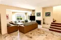 Haus 5 Schlafzimmer 279 m² Dos Hermanas, Spanien