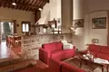 Hotel 4 200 m² in Tuscany, Italy