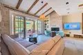 Villa de tres dormitorios 576 m² Lustica, Montenegro